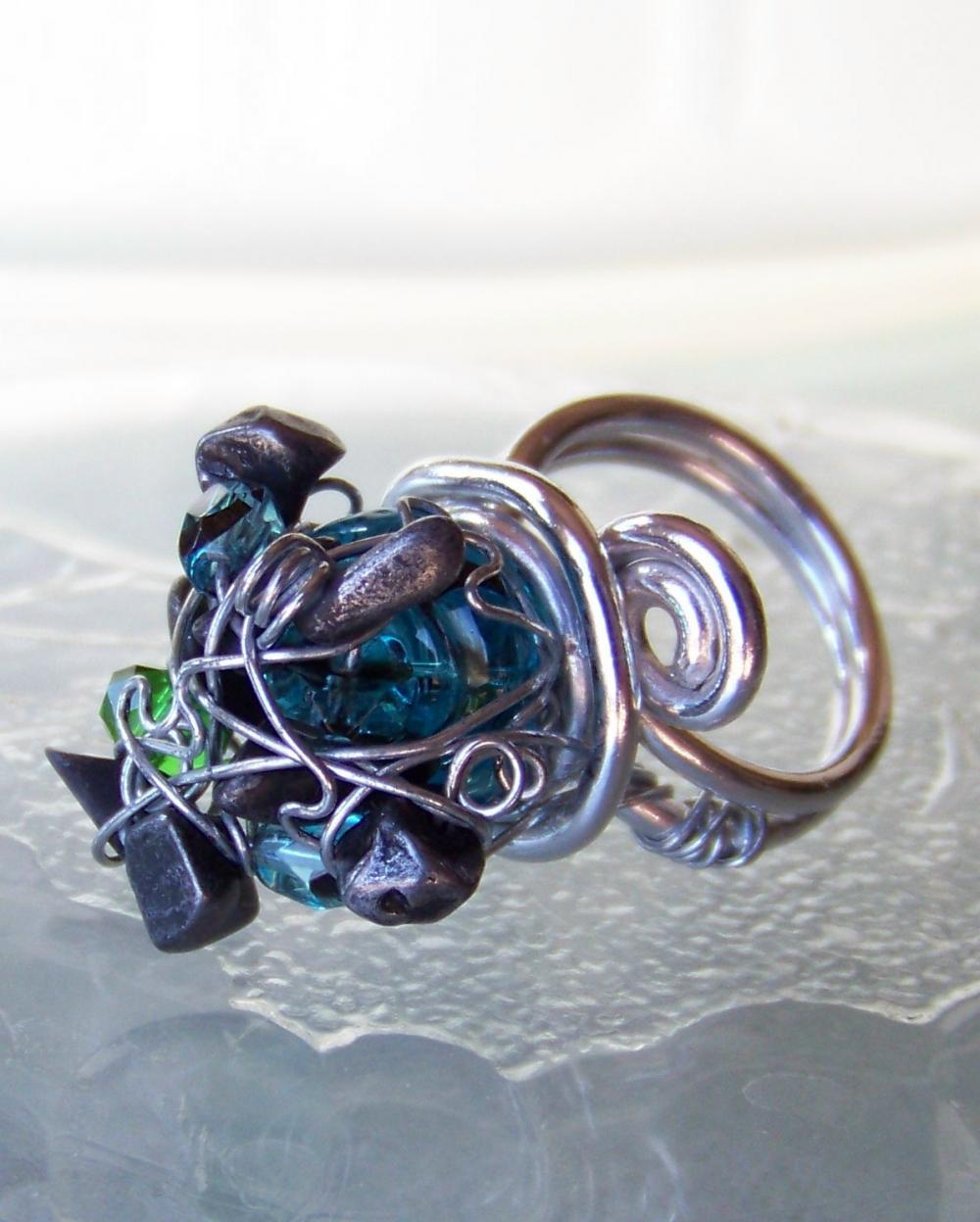 Cocktail Ring sz 8 - Wire Wrapped Aluminum with Black Stone and Blue fire polished glass