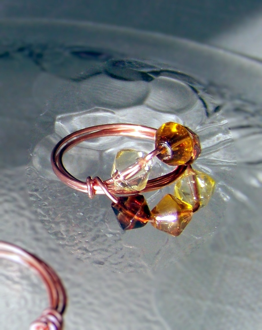 Ring sz 6.5 - Shades of Amber Beads and Copper Wire Wrapped OOAK Art Ring